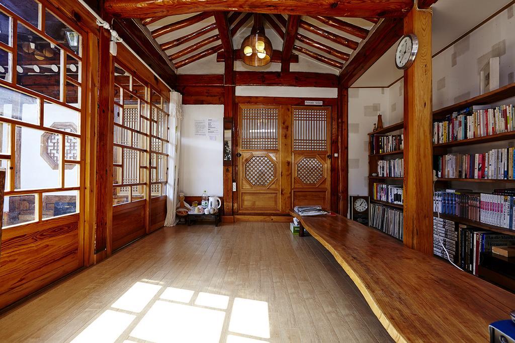 Vine Hanok Guesthouse Seoul Room photo
