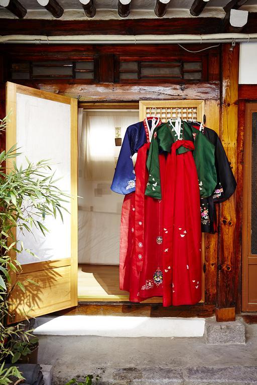 Vine Hanok Guesthouse Seoul Exterior photo