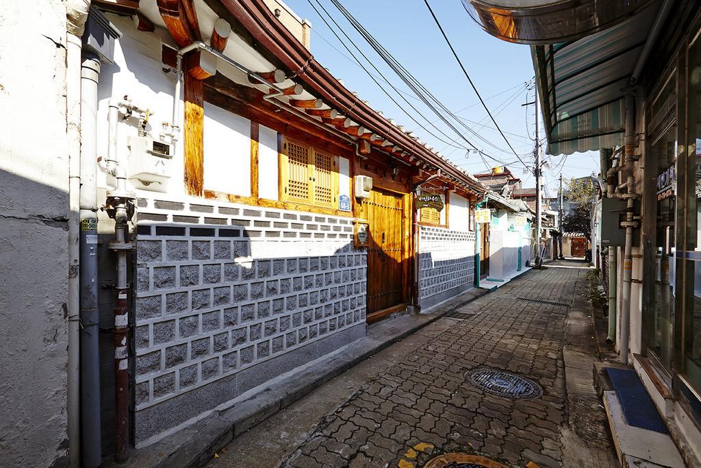 Vine Hanok Guesthouse Seoul Exterior photo