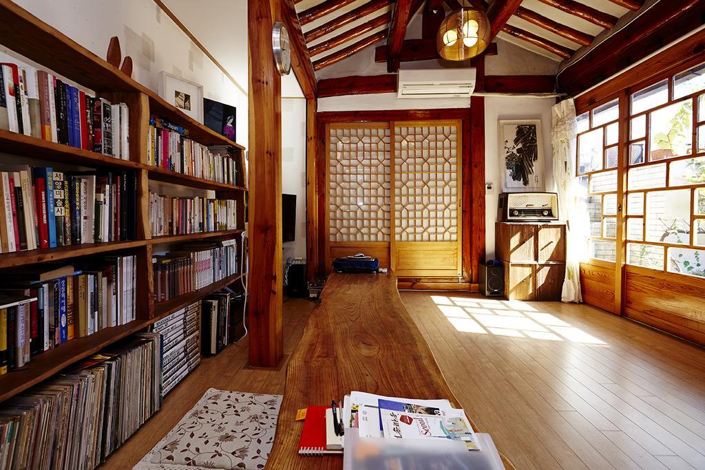 Vine Hanok Guesthouse Seoul Exterior photo